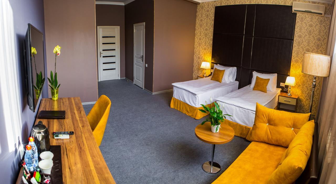 Hotel Square Inn Baky Esterno foto